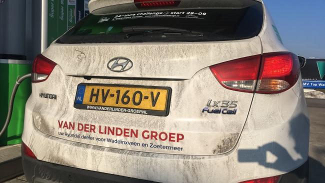 auto halverwege de WR poging